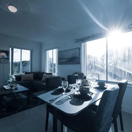 Marlins Park Suites - Apt 3 - Cuba Libre Suite